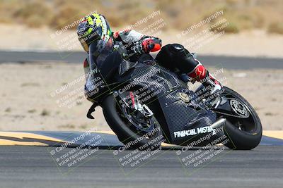 media/Mar-28-2022-Superbike Trackdays (Mon) [[b8603d0f67]]/Open Track Time/Turn 16/